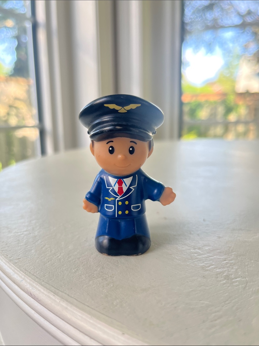 5/$25 💛Pilot Figurine Toy in Blue and Black